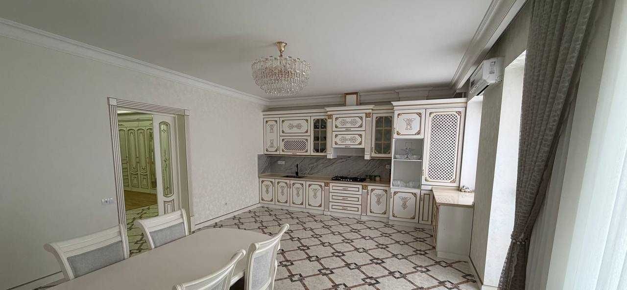 For rent 6-room apartment, 260 m² · Darhon · Mirzo-Ulugbek — photo 4