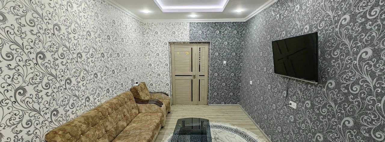 Сдаётся 4-комн. квартира, 100 м² · Мирабад — фото 1