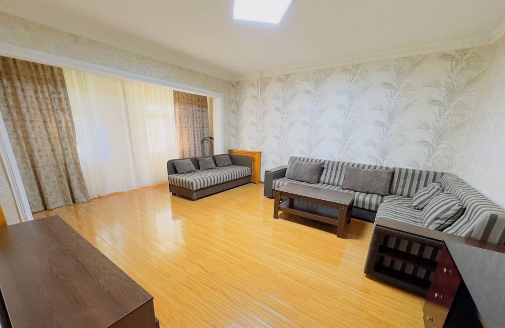 Сдаётся 2-комн. квартира, 65 м² · Юнусабад — фото 1