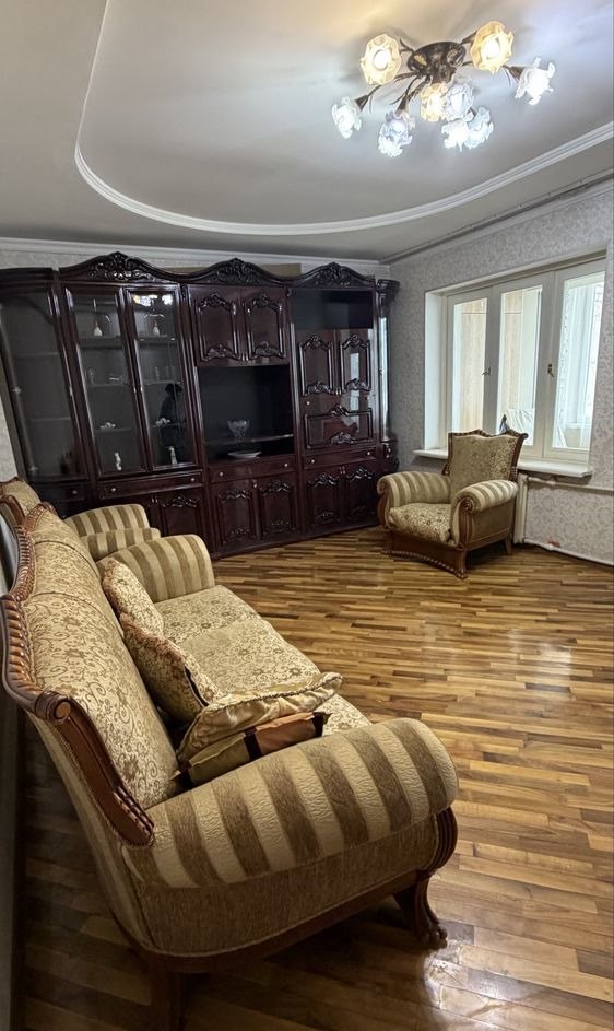 Сдаётся 3-комн. квартира, 100 м² · Шайхантахур — фото 1