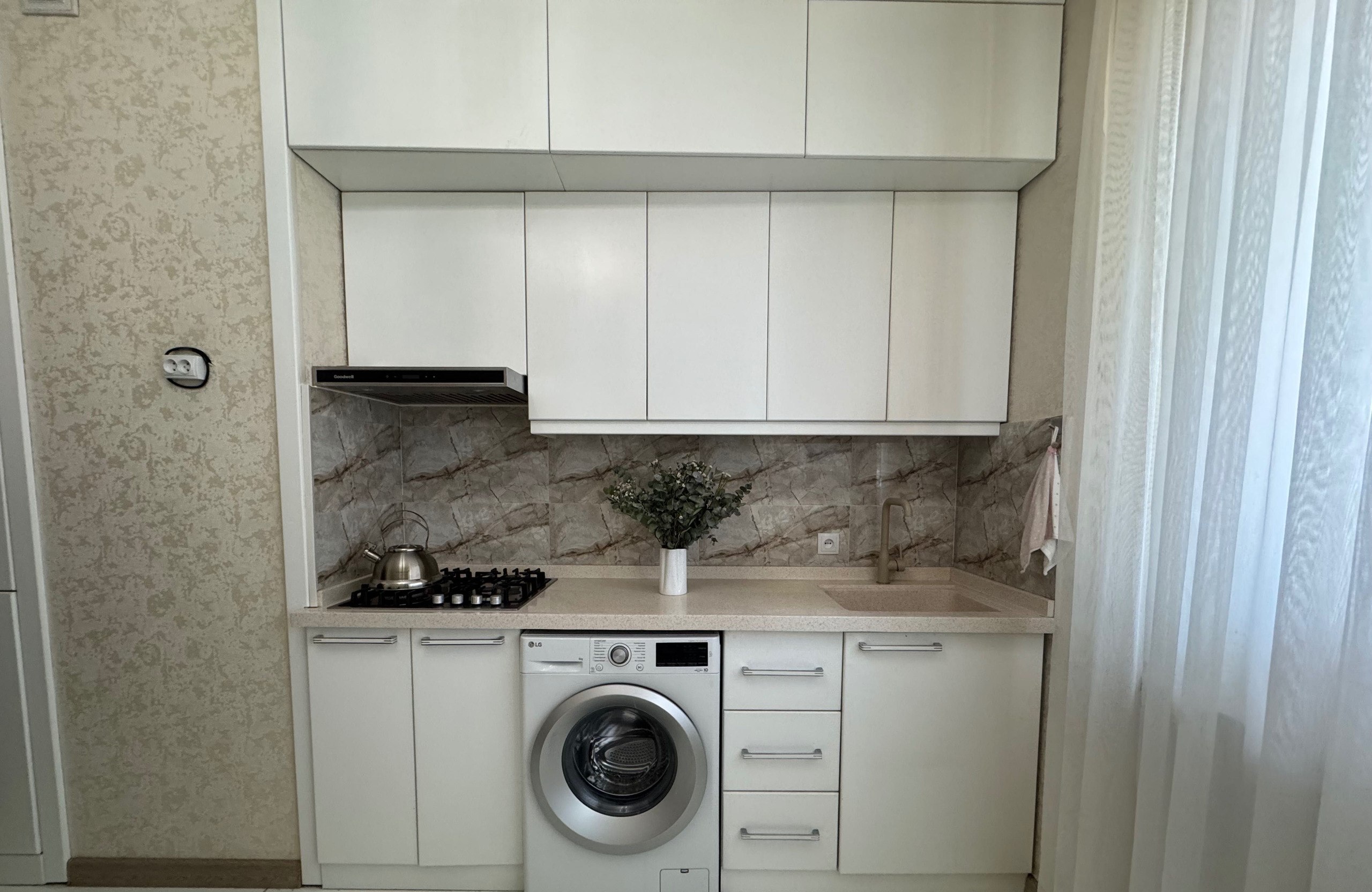 Sotiladi 2 xonali xonadon, 84 m² · Yashnobod — surat 1