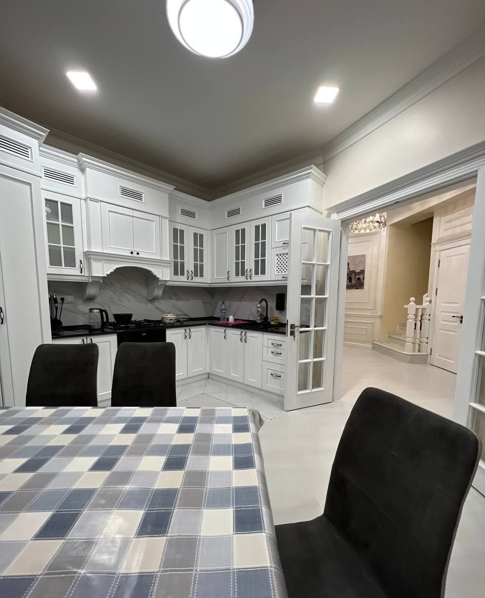 Сдаётся 4-комн. квартира, 129 м² · ЖК Parisien · Яккасарай — фото 7