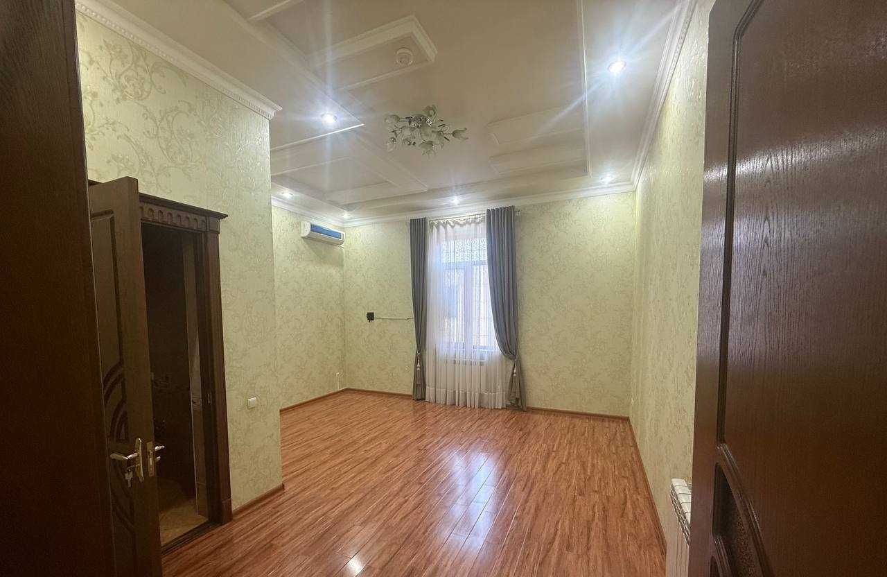 For rent 5-room house · Mirzo-Ulugbek — photo 3