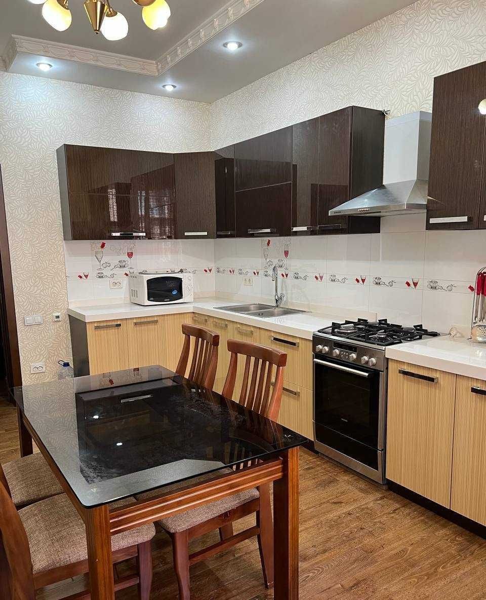 Ijaraga 3 xonali xonadon, 100 m² · Yakkasaroy — surat 1