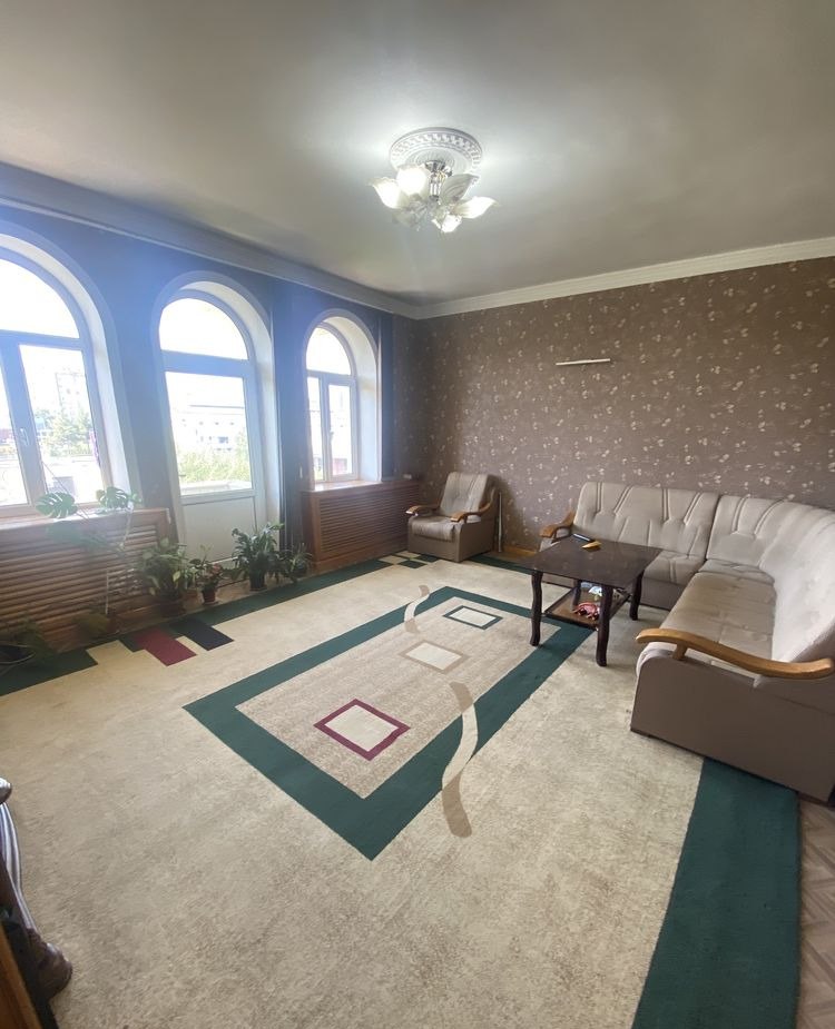 Сдаётся 3-комн. квартира, 90 м² · Мирабад — фото 9