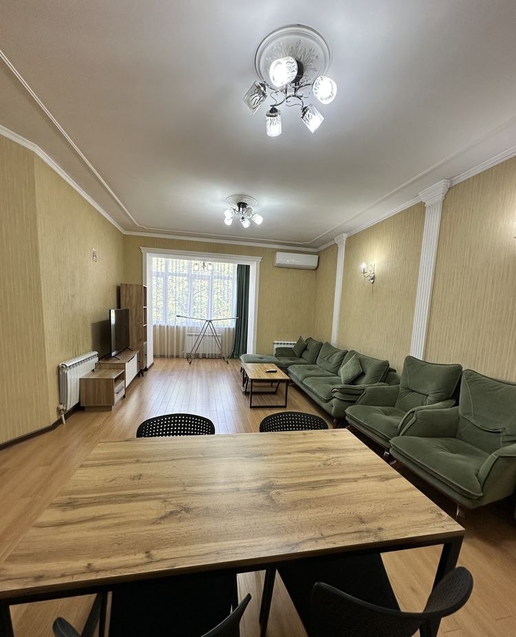 Сдаётся 4-комн. квартира, 133.36 м² · Мирабад — фото 2
