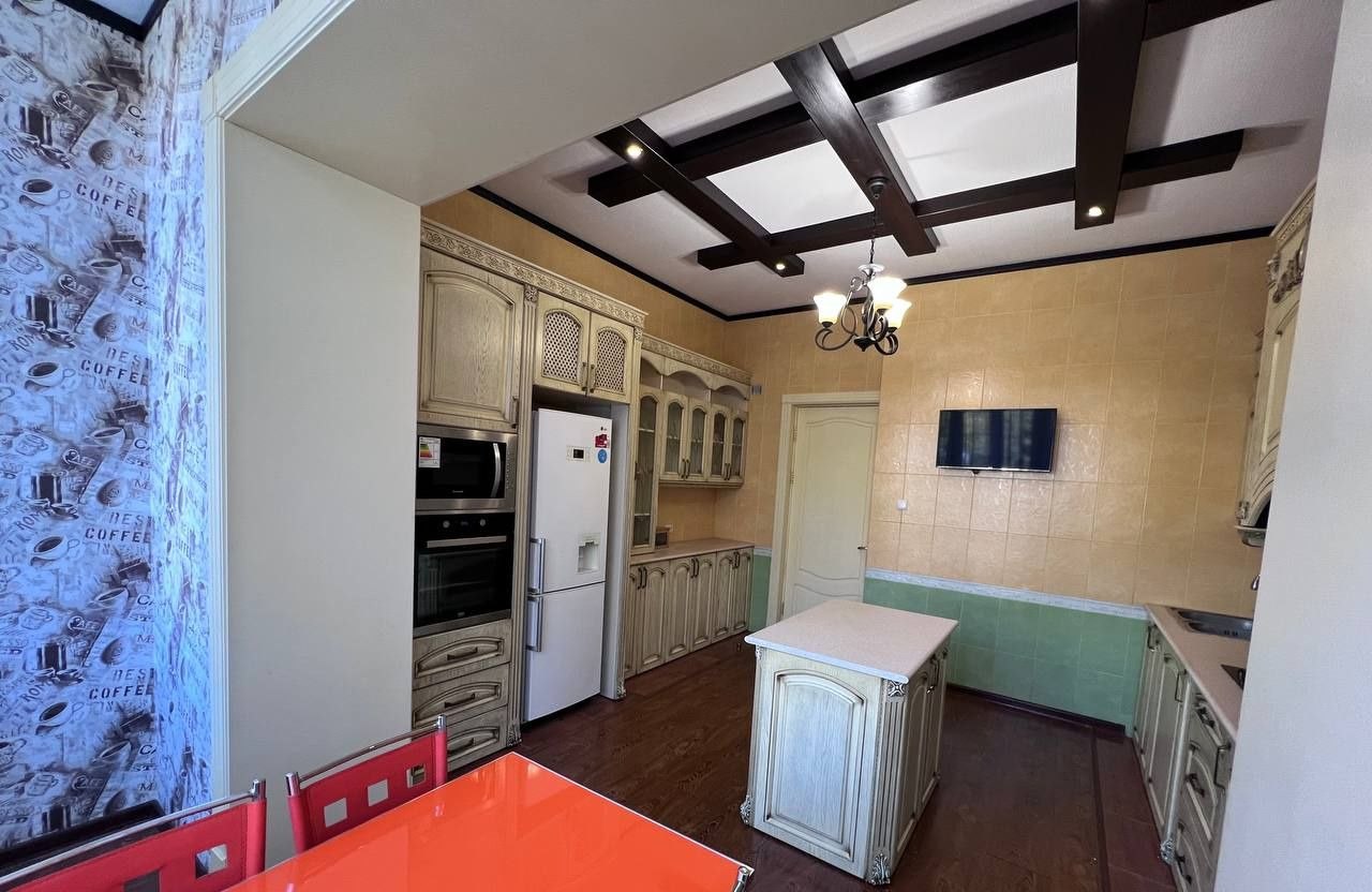 For rent 4-room apartment, 220 m² · Mirzo-Ulugbek — photo 5