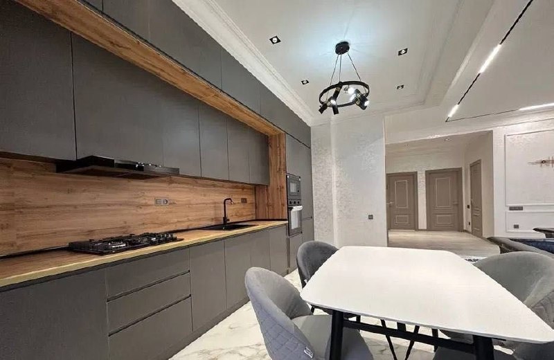 Сдаётся 3-комн. квартира, 91 м² · ЖК Greenwich · Мирабад — фото 2