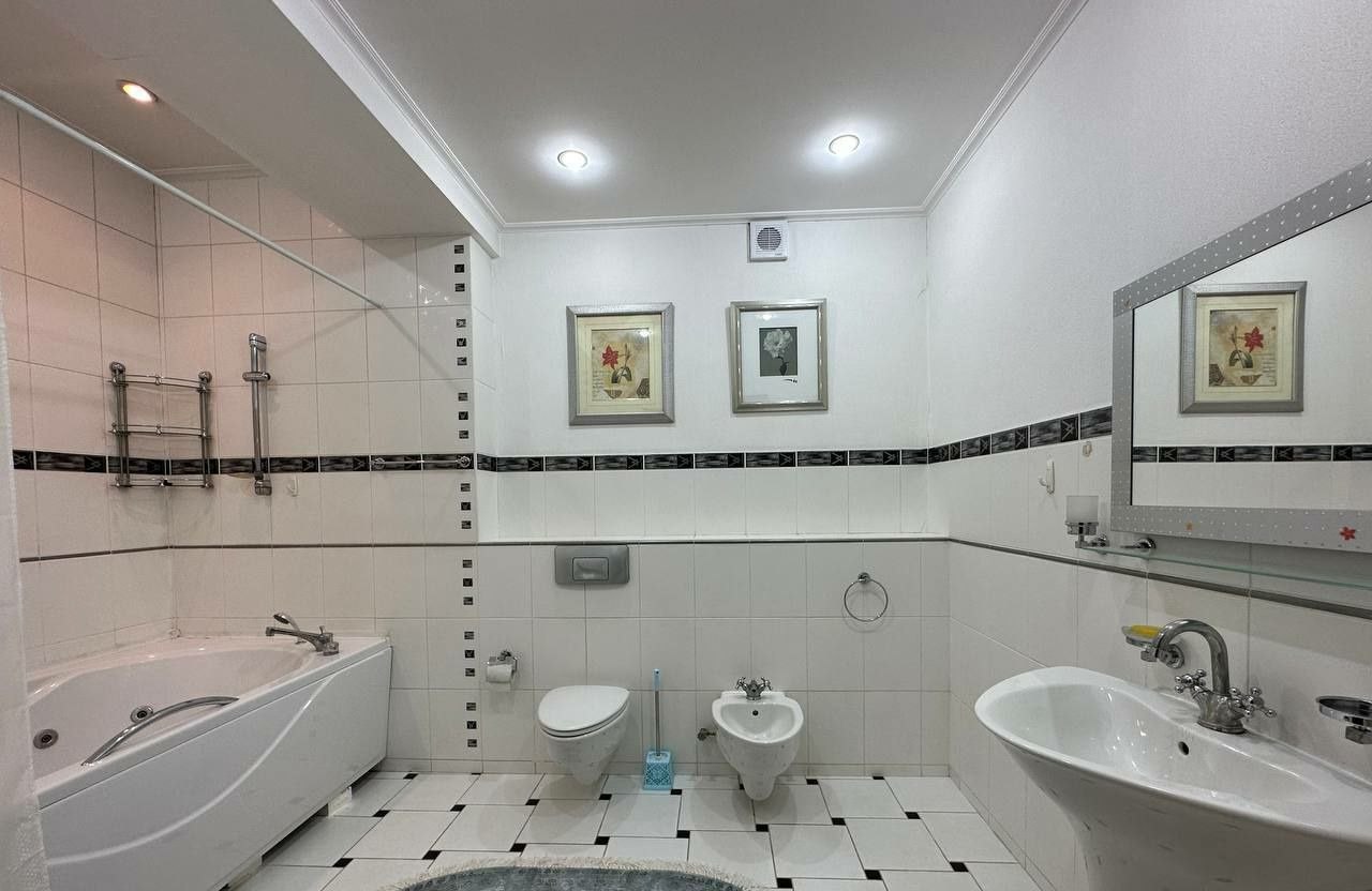 Сдаётся 5-комн. квартира, 200 м² · Мирзо-Улугбек — фото 4
