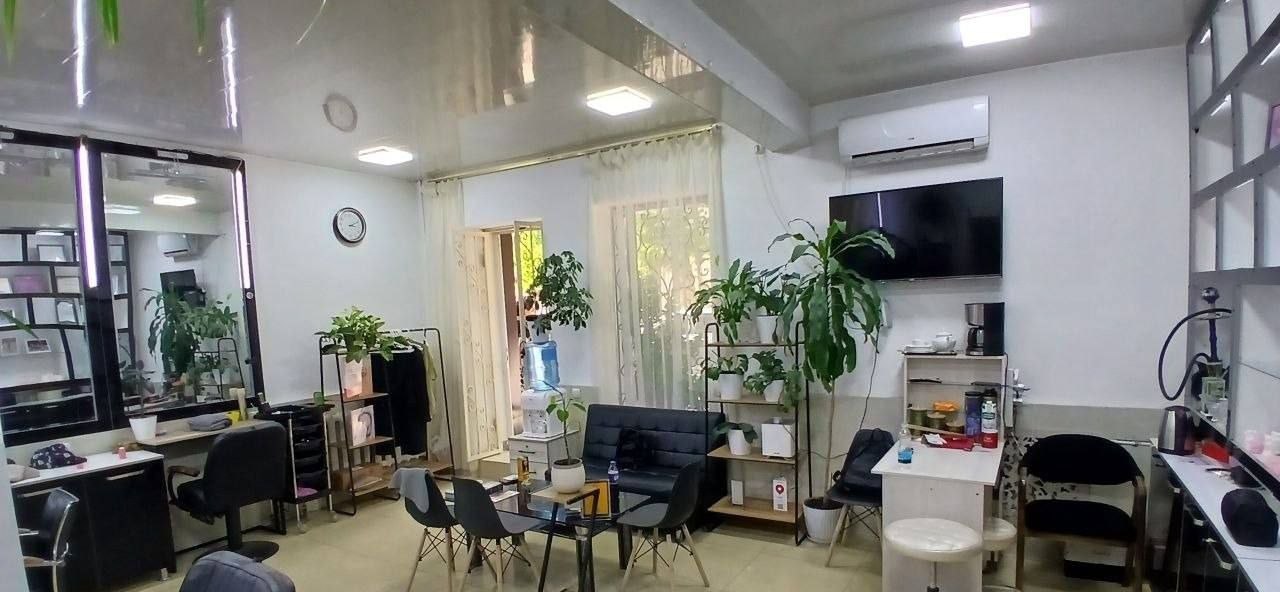 For rent commercial space, 4 m² · Mirzo-Ulugbek — photo 2
