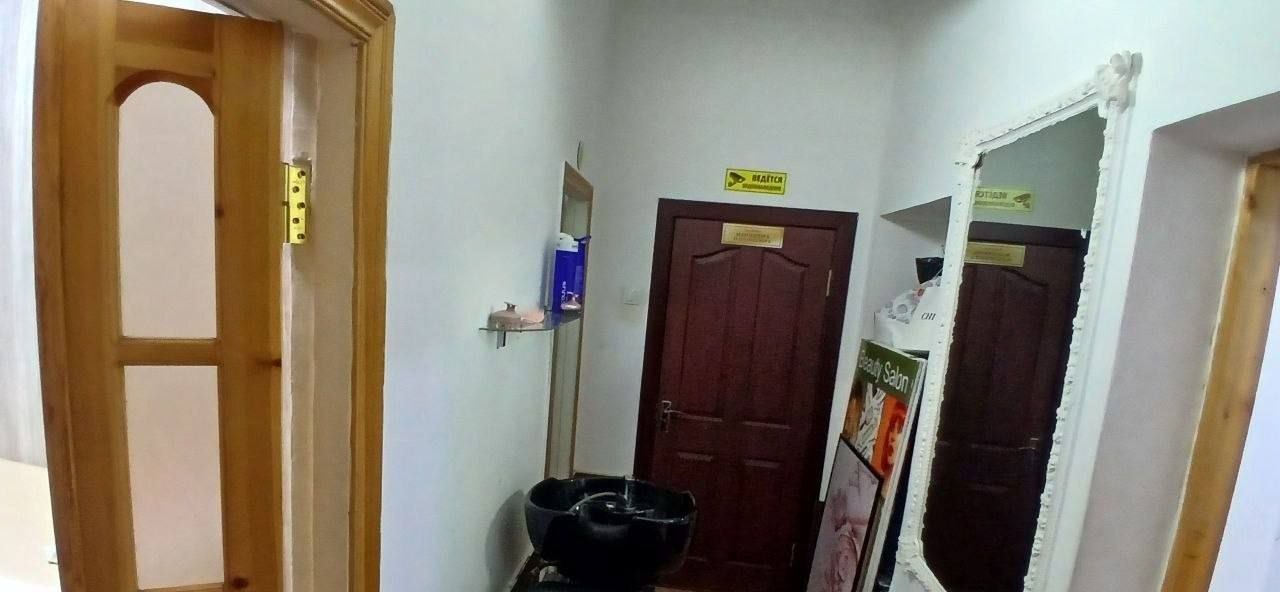 For rent commercial space, 4 m² · Mirzo-Ulugbek — photo 3