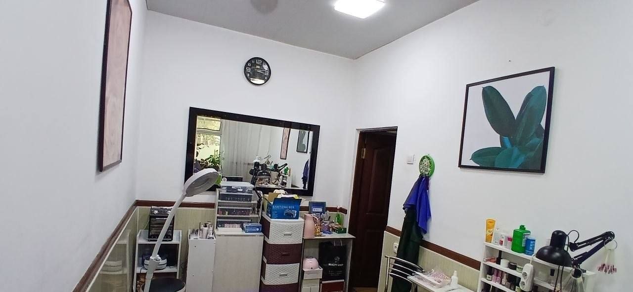 For rent commercial space, 4 m² · Mirzo-Ulugbek — photo 4