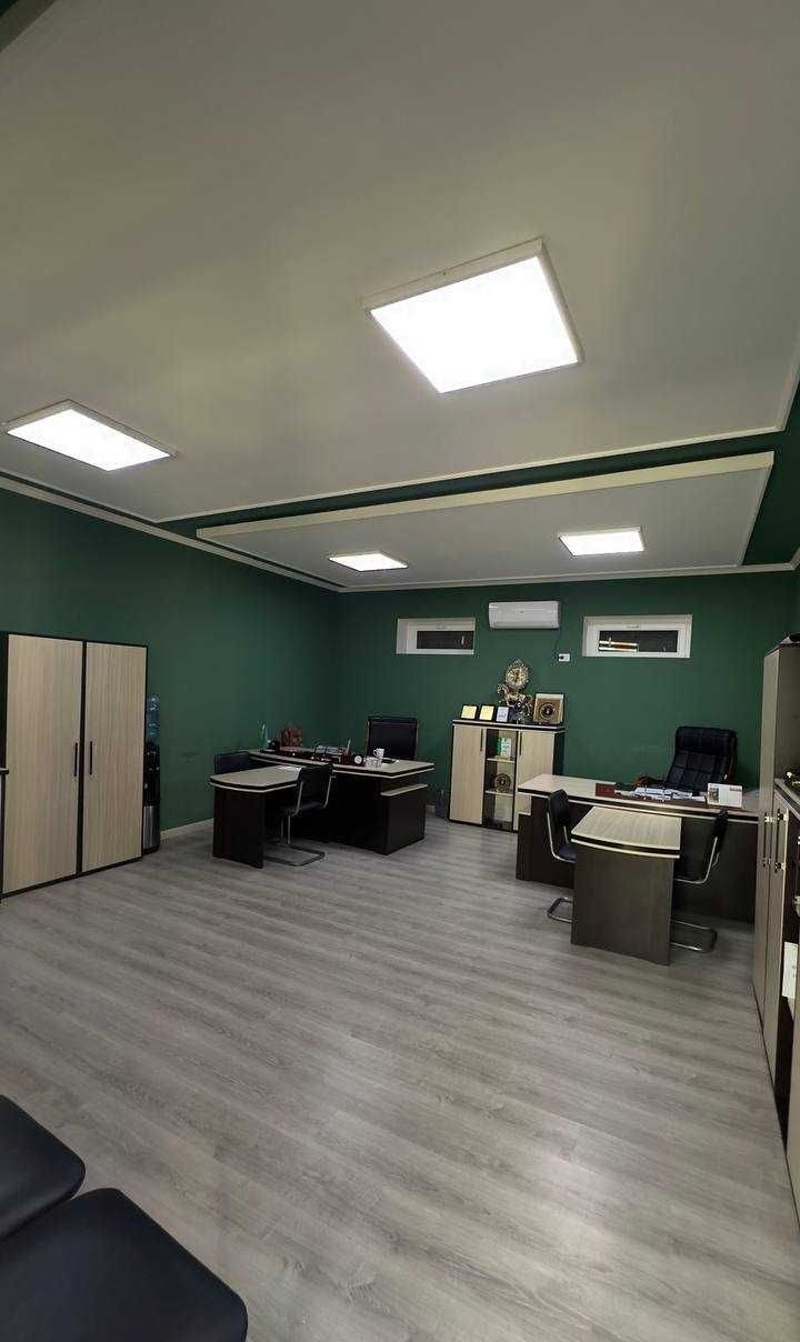 Ijaraga tijorat binosi, 4 m² · Chilonzor — surat 2