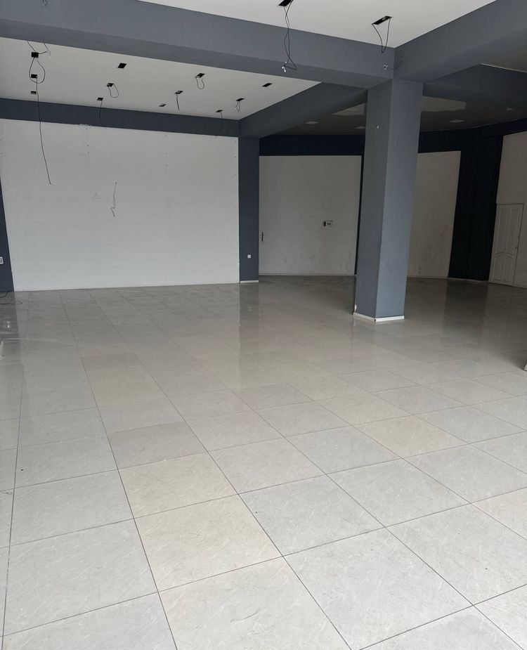 For rent commercial space, 280 m² · Almazar — photo 3