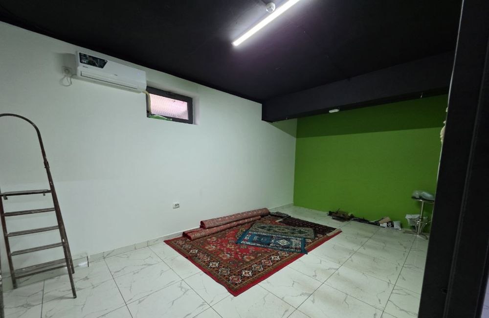 For rent commercial space, 200 m² · Almazar — photo 6