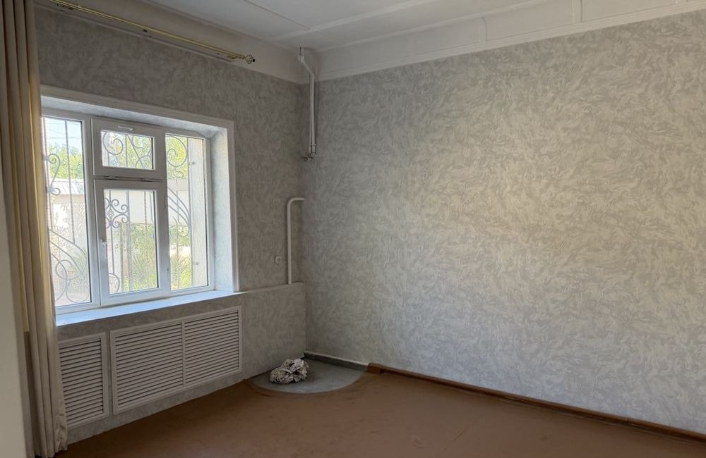 Ijaraga tijorat binosi, 300 m² · Yunusobod — surat 2