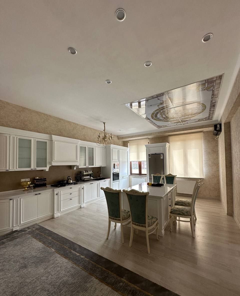 For sale 9-room apartment, 360 m² · Yunusabad — photo 1