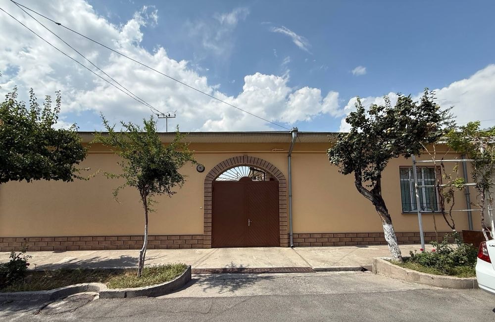 For rent 4-room house · Yakkasaray — photo 1