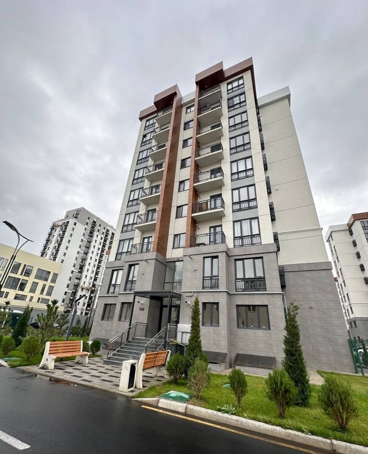 For sale 3-room apartment, 62 m² · Alfraganus · Yakkasaray — photo 1