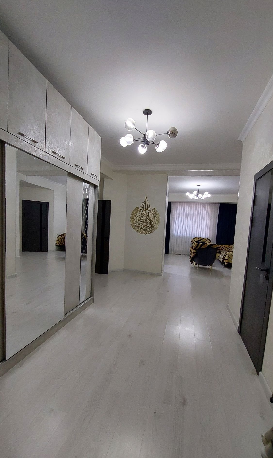 For sale 4-room apartment, 109 m² · Shaykhantakhur — photo 1