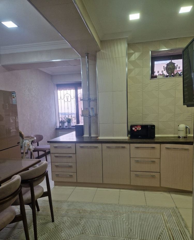 Продаётся 5-комн. квартира, 135 м² · Юнусабад — фото 2