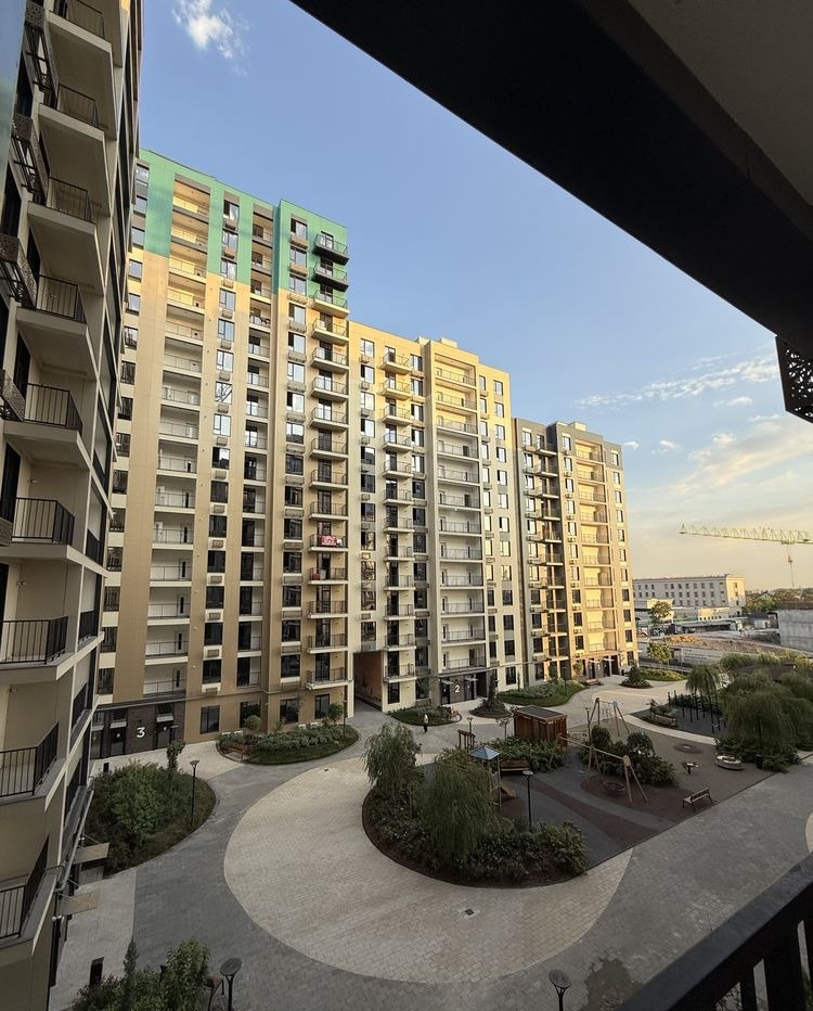 Sotiladi 2 xonali xonadon, 40 m² · Meros · Mirobod — surat 1