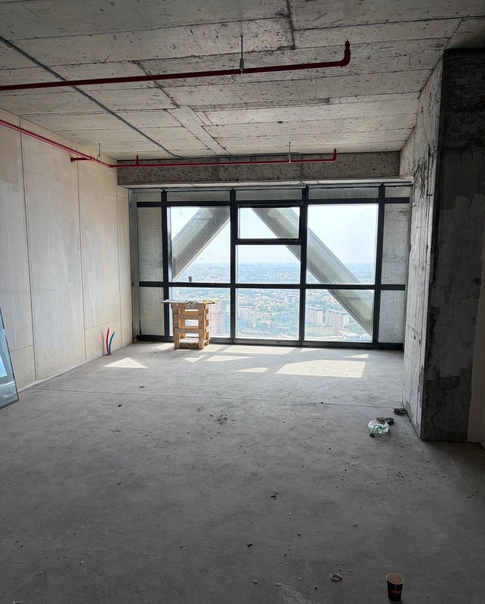 Sotiladi 2 xonali xonadon, 63 m² · Piramit Tower · Yakkasaroy — surat 1