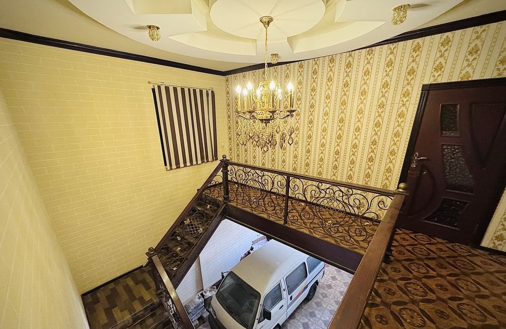 Продаётся 8-комн. дом, 260 м² · Яшнабад — фото 1