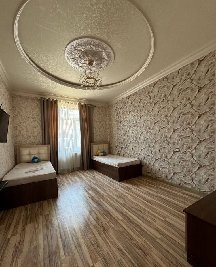 Sotiladi 10 xonali hovli, 450 m² · Chilonzor — surat 4