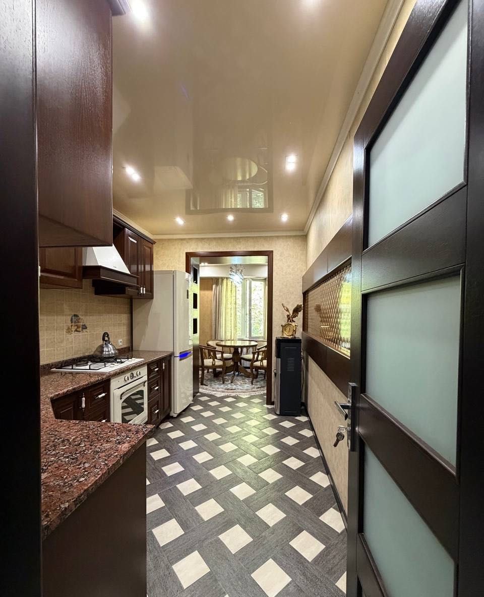 Sotiladi 3 xonali xonadon, 100 m² · Mirzo Ulug‘bek — surat 7