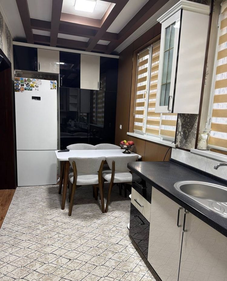 Продаётся 4-комн. квартира, 75 м² · Мирабад — фото 1