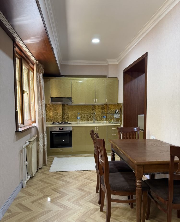 Сдаётся 5-комн. квартира, 120 м² · Мирабад — фото 9