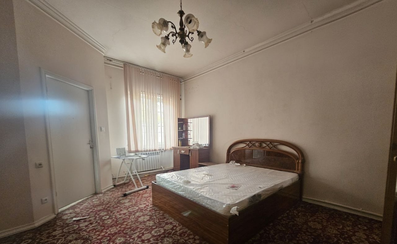 Sotiladi tijorat binosi, 220 m² · Yakkasaroy — surat 5