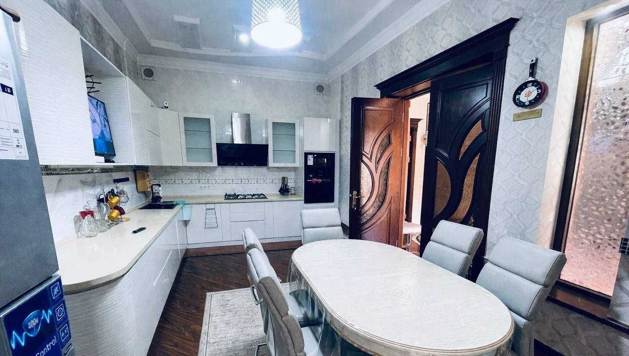 Продаётся 7-комн. дом, 222 м² · Мирзо-Улугбек — фото 7