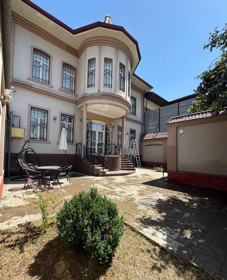 Продаётся 5-комн. дом, 263 м² · Яккасарай — фото 1