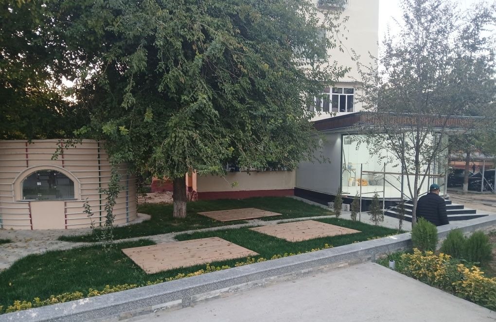 For rent commercial space, 250 m² · Almazar — photo 2