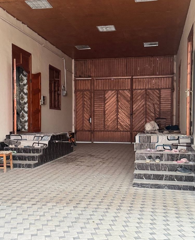 Sotiladi 8 xonali hovli · Olmazor — surat 3