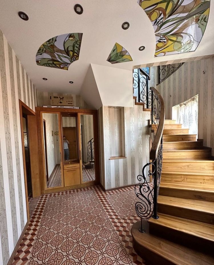 Sotiladi 10 xonali hovli, 1 m² · Yunusobod — surat 3