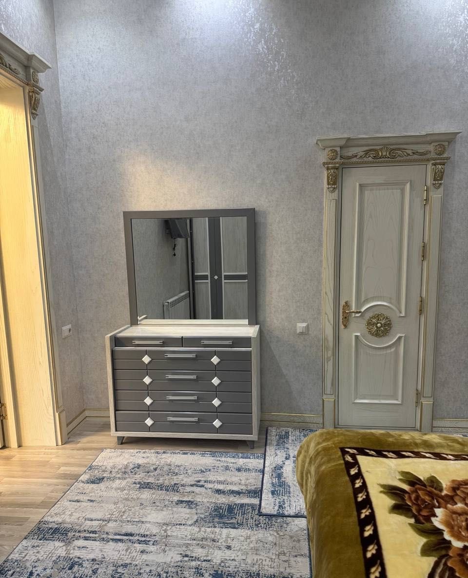 For sale 10-room house, 234 m² · Almazar — photo 6
