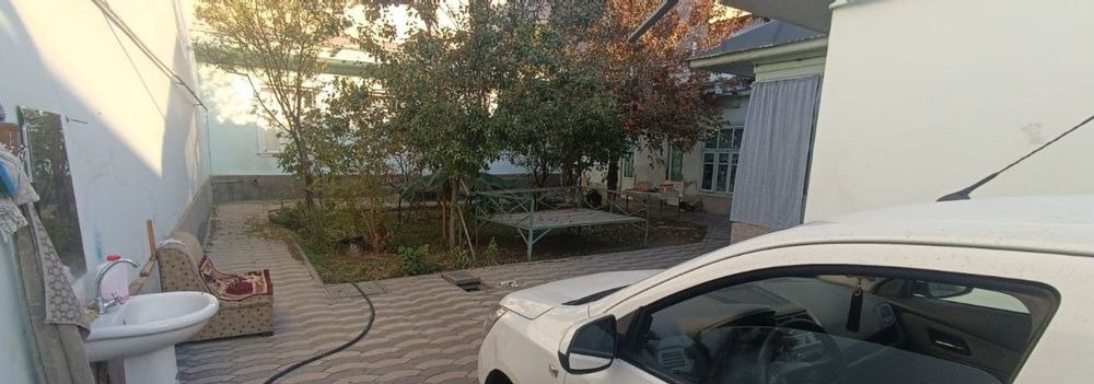 Продаётся 7-комн. дом, 400 м² · Яккасарай — фото 1