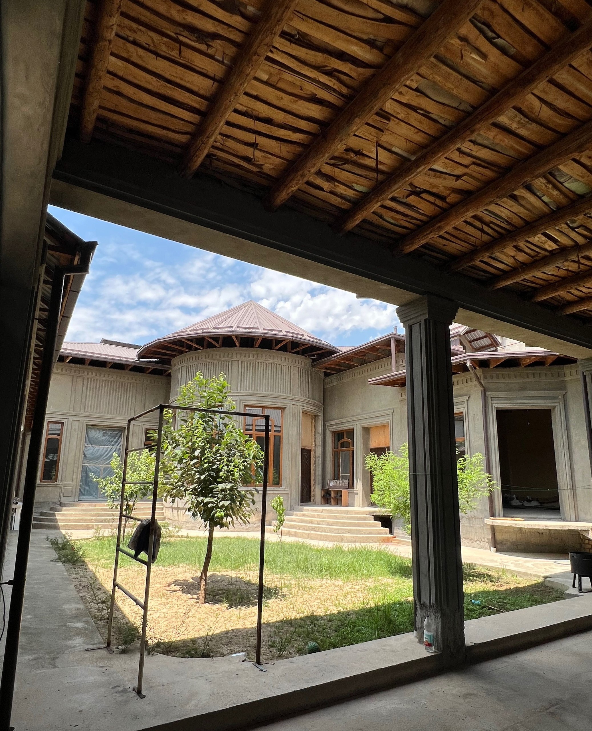 For sale 8-room house · Yunusabad — photo 1