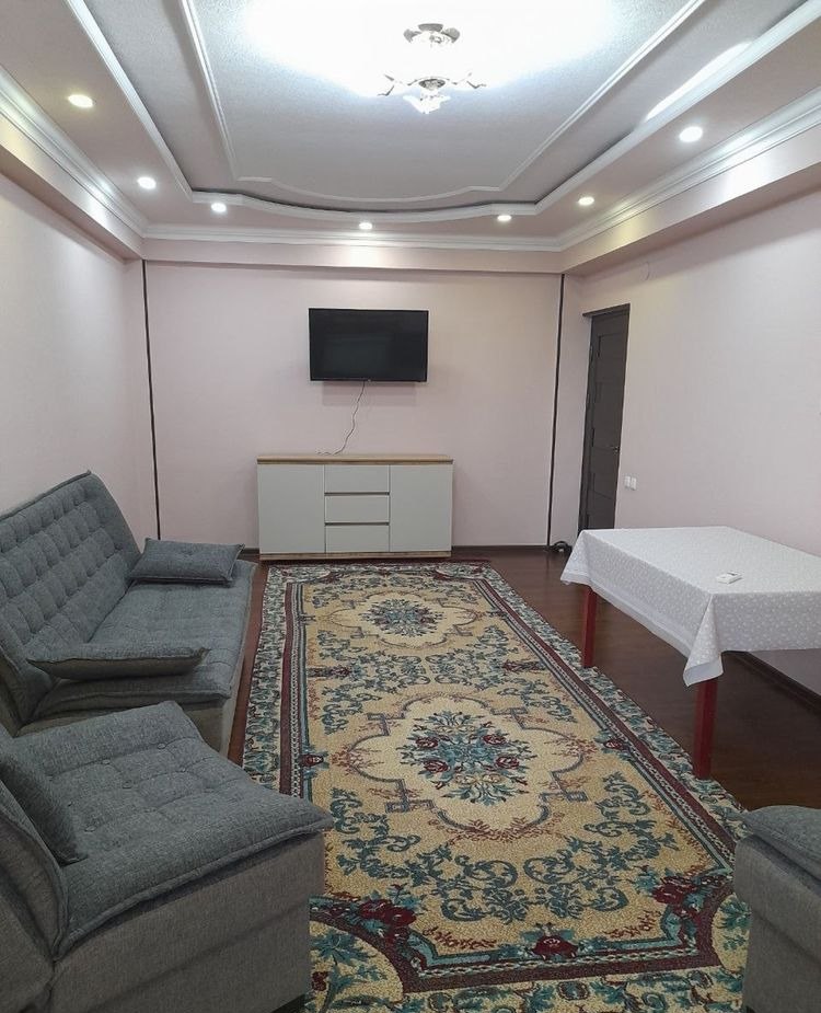 For rent 2-room apartment, 76 m² · Almazar — photo 1