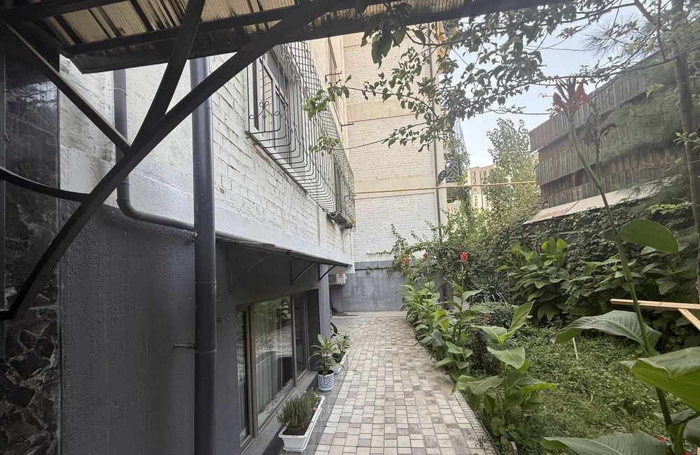 Sotiladi 2 xonali xonadon, 54 m² · Olmazor — surat 4