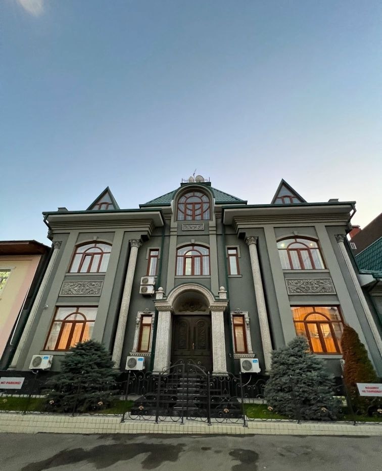 Продаётся 14-комн. дом, 550 м² · Яккасарай — фото 1