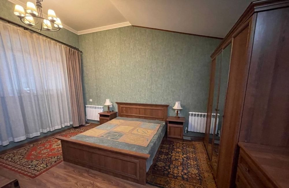 Sotiladi 7 xonali hovli · Mirzo Ulug‘bek — surat 8