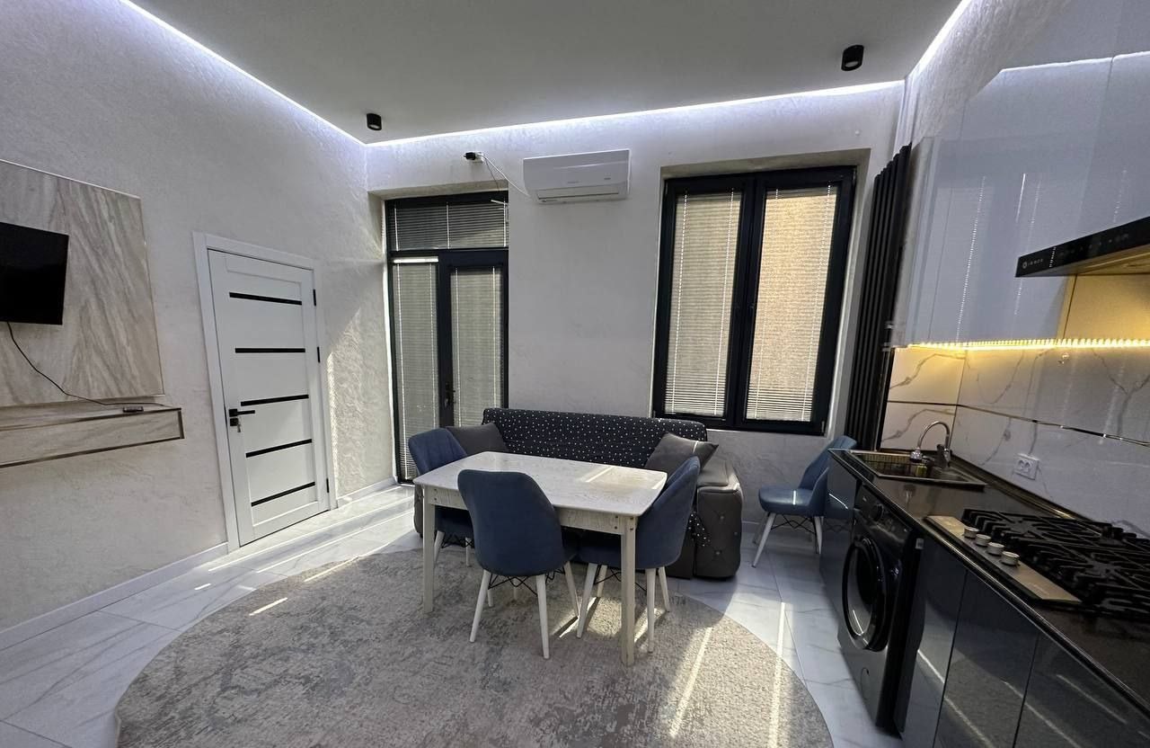 For sale 2-room apartment, 56 m² · Yakkasaray — photo 1