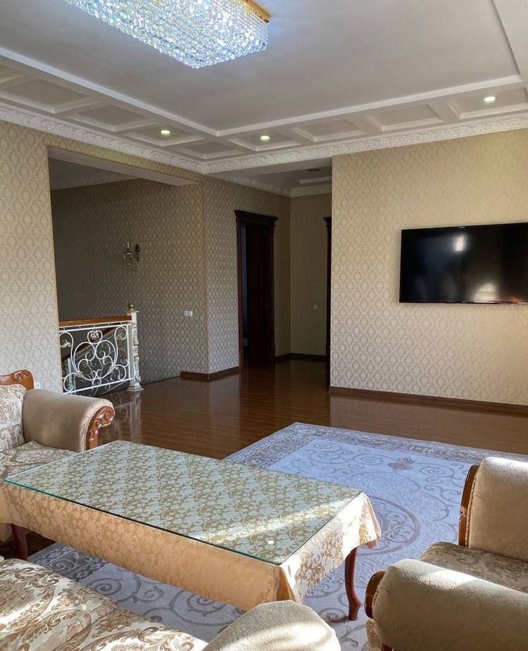 Sotiladi 7 xonali hovli, 600 m² · Yashnobod — surat 6