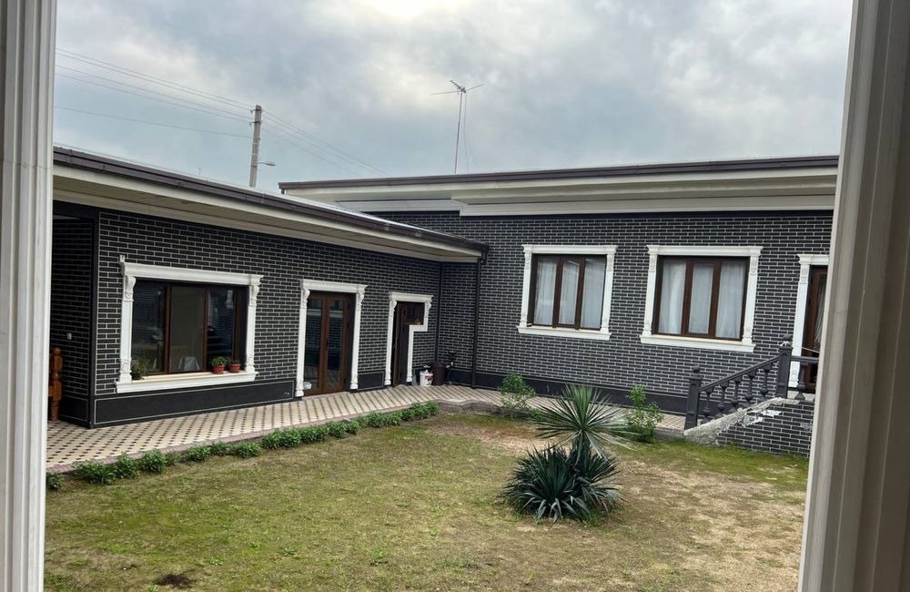 Sotiladi 9 xonali hovli · Yakkasaroy — surat 6