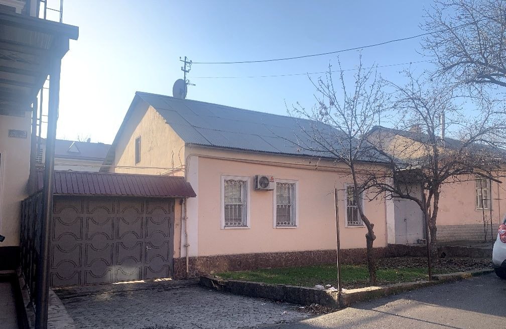Sotiladi 4 xonali hovli · Yakkasaroy — surat 3