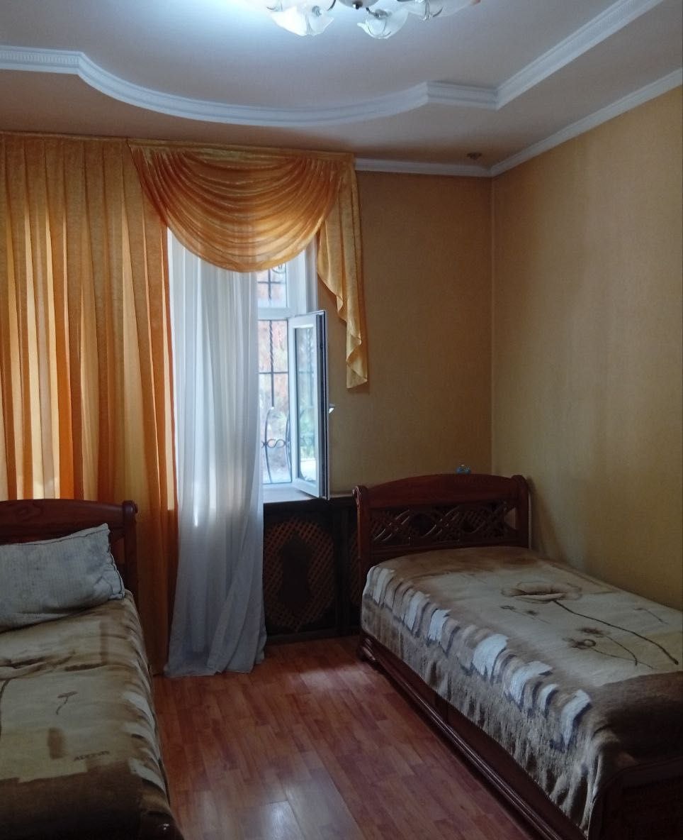 Sotiladi 6 xonali hovli, 309 m² · Mirobod — surat 7